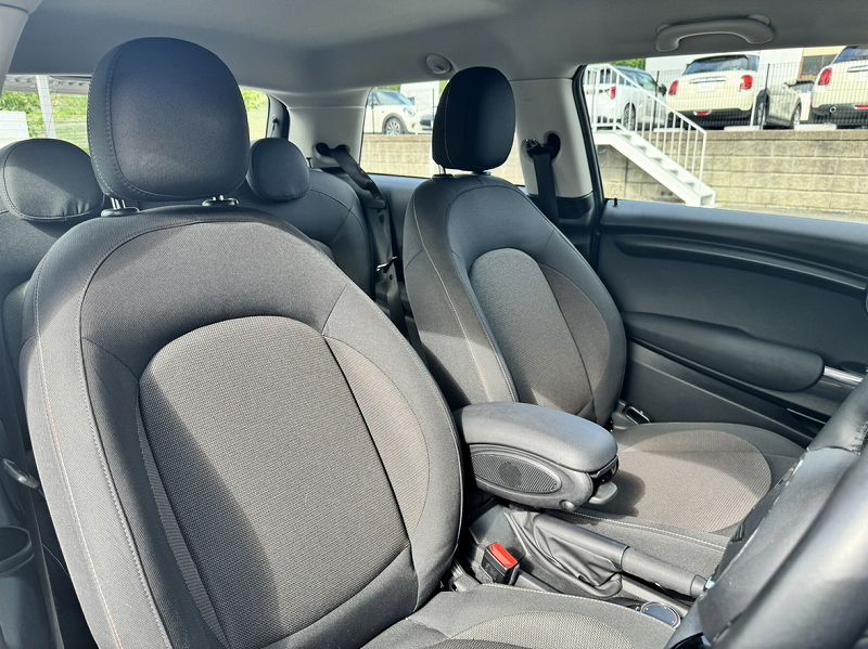 F56 MINI Cooper 3-Door Hatch LCI