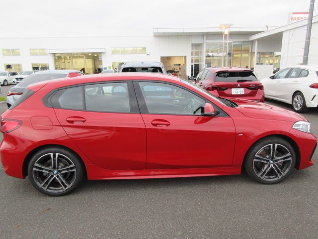 F40 118d Sports Hatch 5-door B47 2.0d