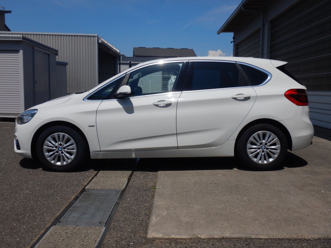 218I ACTIVE TOURER RHD