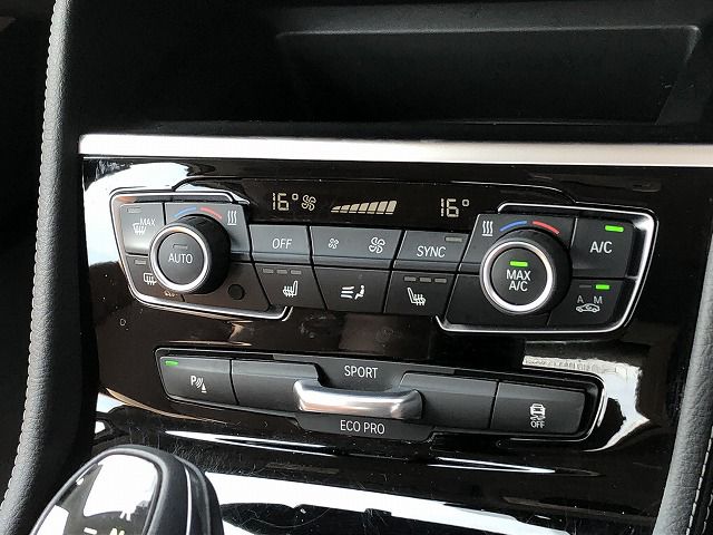 218D ACTIVE TOURER RHD