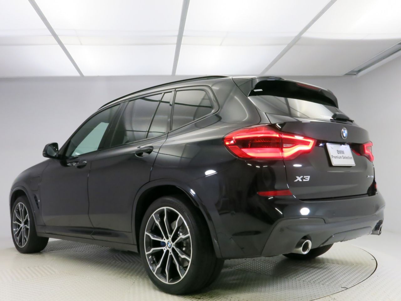 X3 xDrive30e RHD