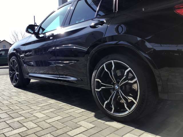 X4 M RHD