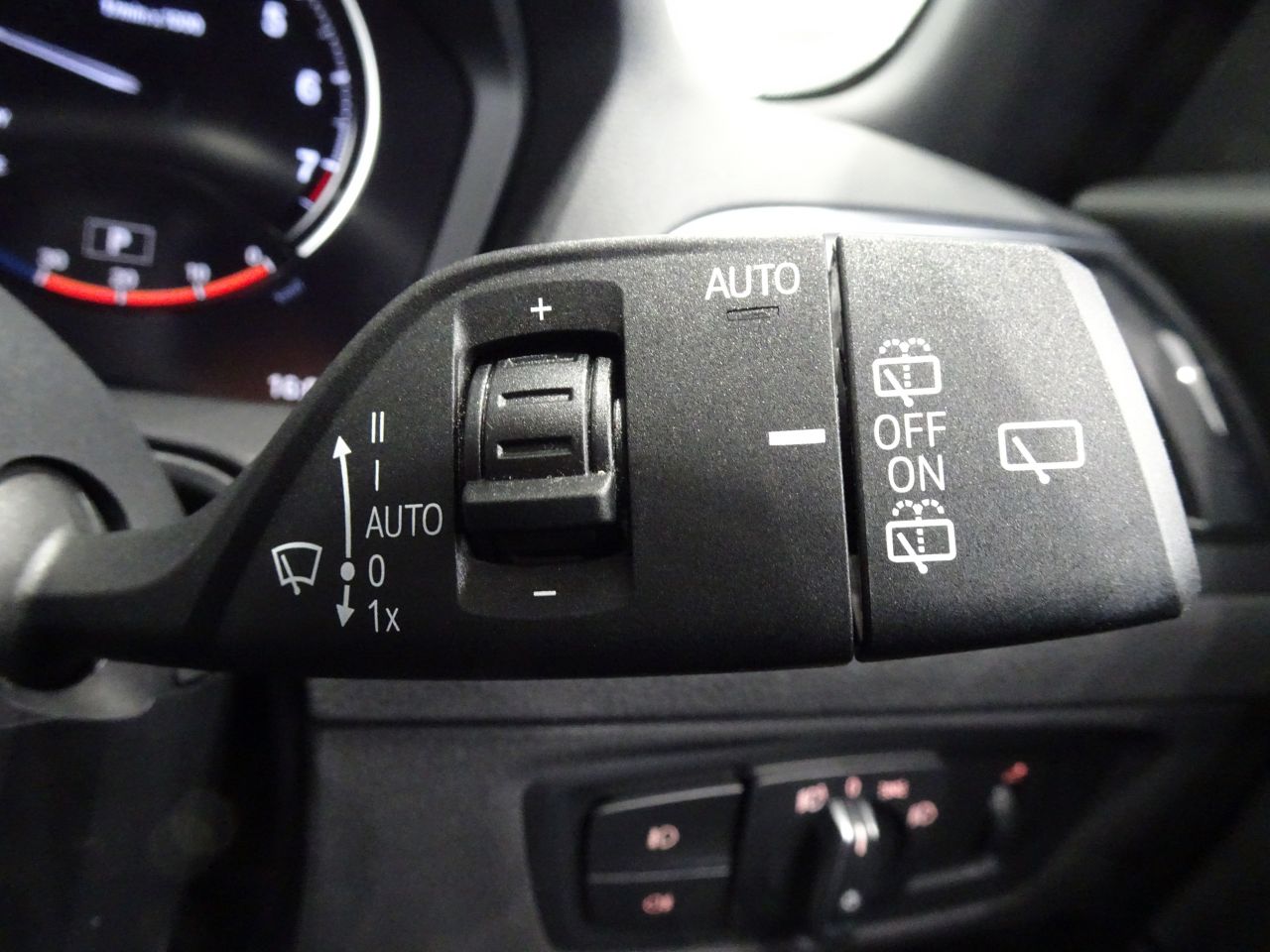 118 5DOOR RHD