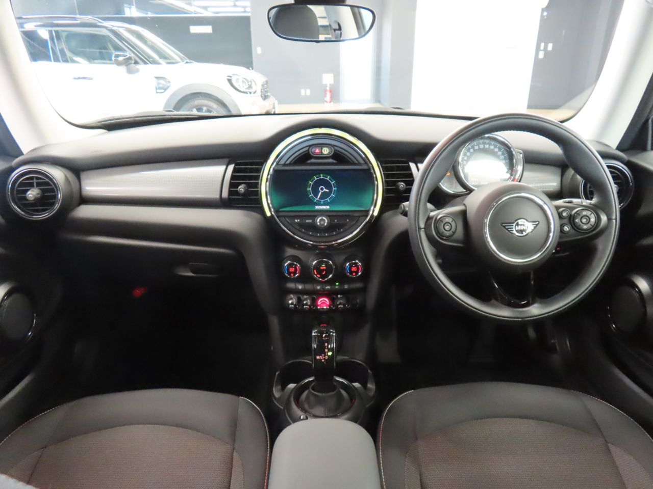 F56 MINI Cooper 3-Door Hatch LCI