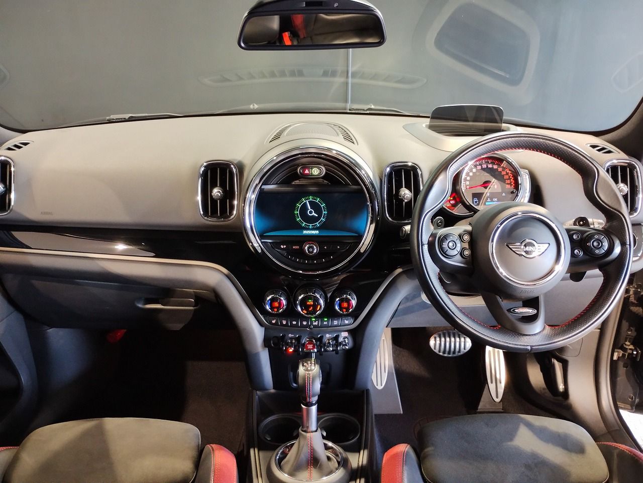 MINI CROSSOVER JCW