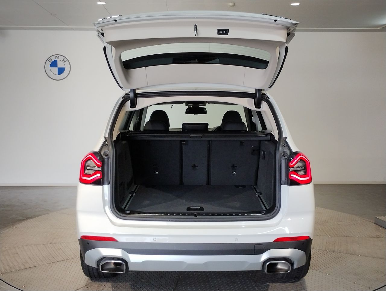 G01 X3 xDrive20i RHD ZA LCI