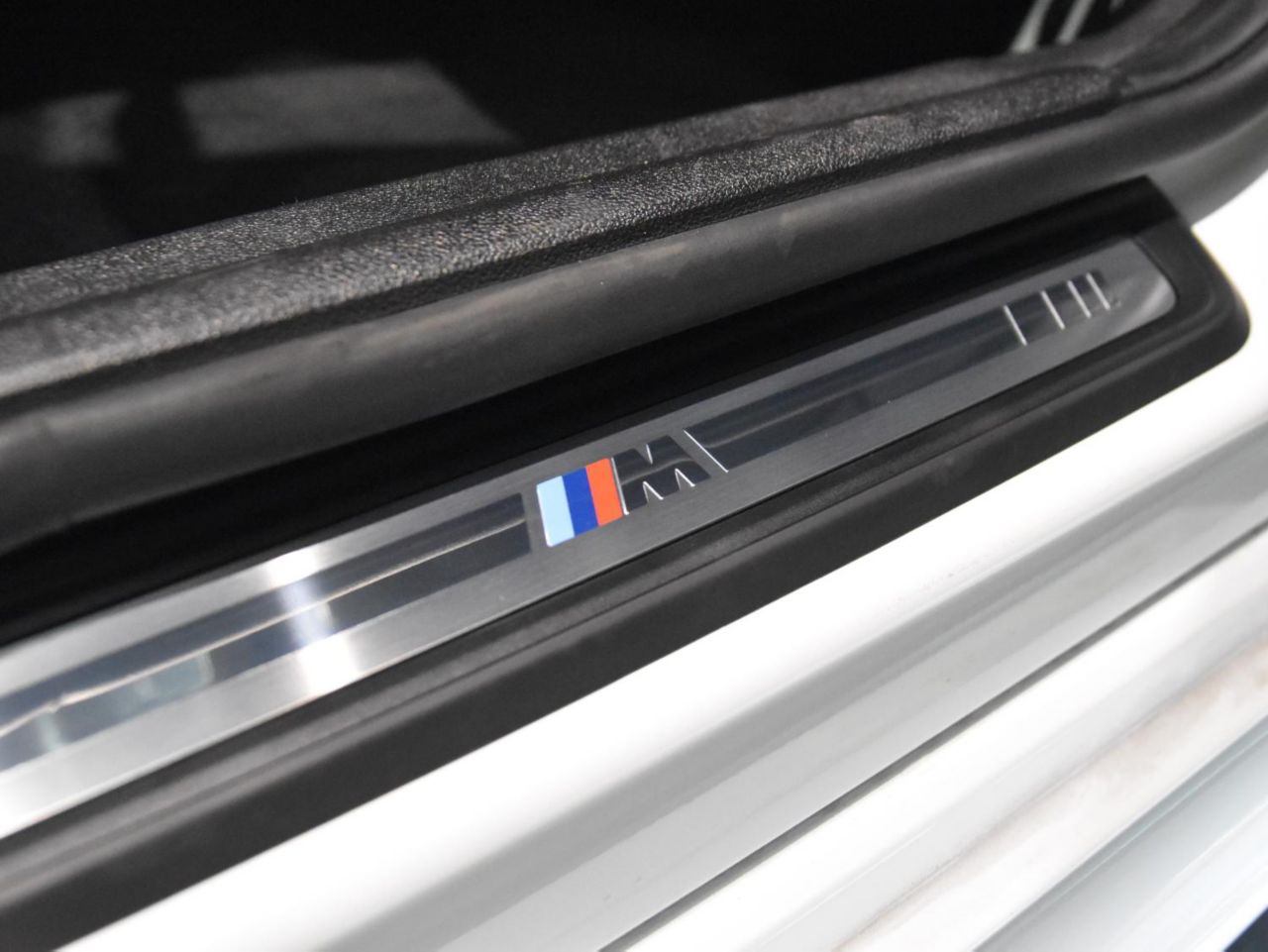 G21 M340i xDrive Touring LCI RHD
