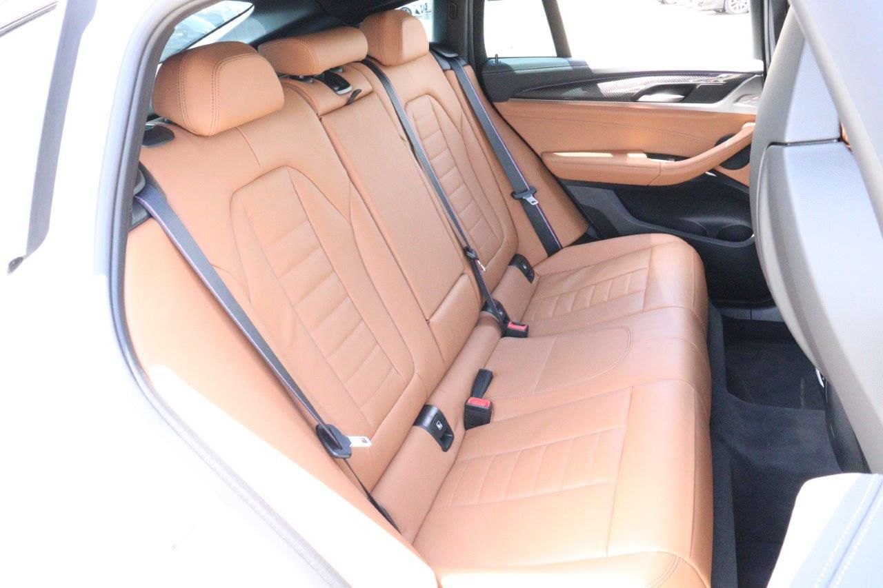 G02 X4 M40i RHD LCI