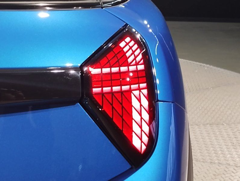 F66 MINI Cooper C 3Dr