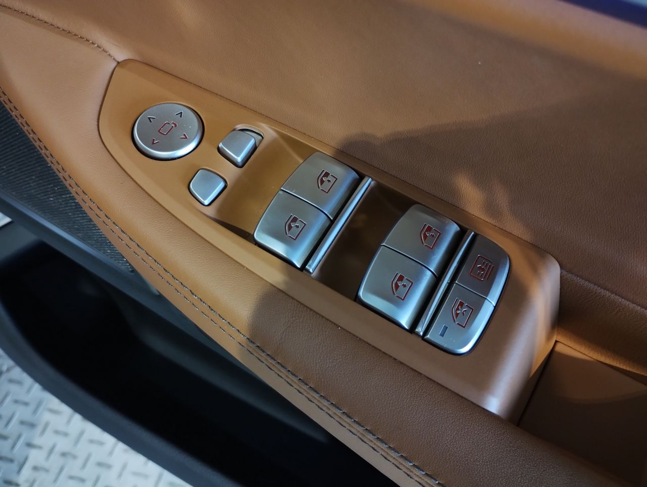 G12 740Li Saloon LCI