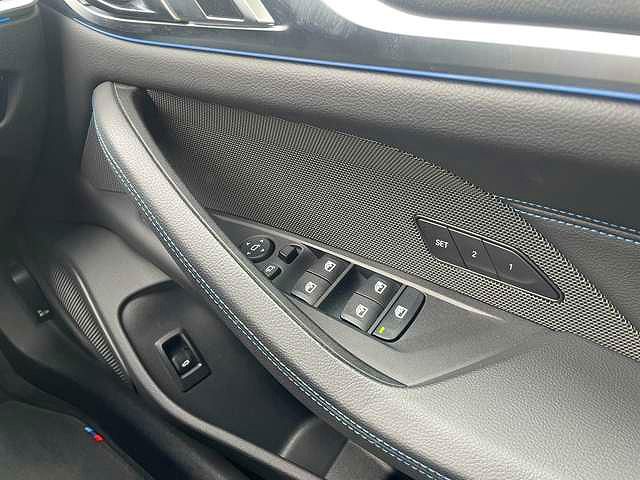 G26 i4 M50 RHD