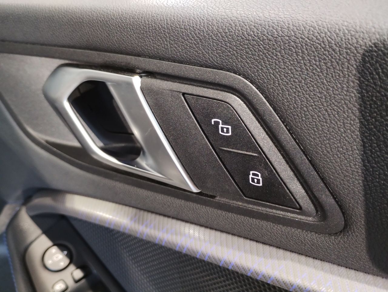 F40 118d Sports Hatch 5-door B47 2.0d