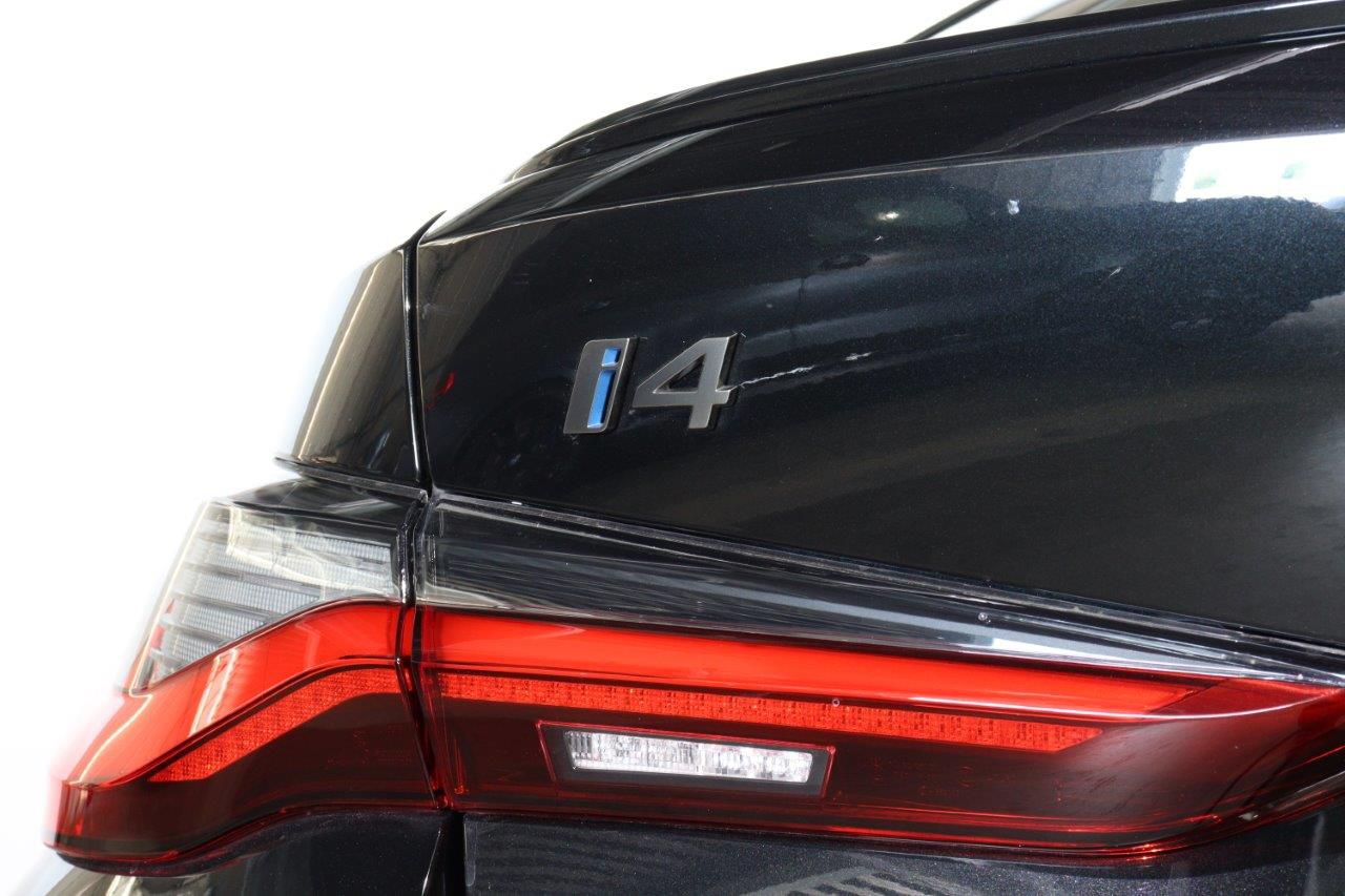 G26 i4 M50 RHD