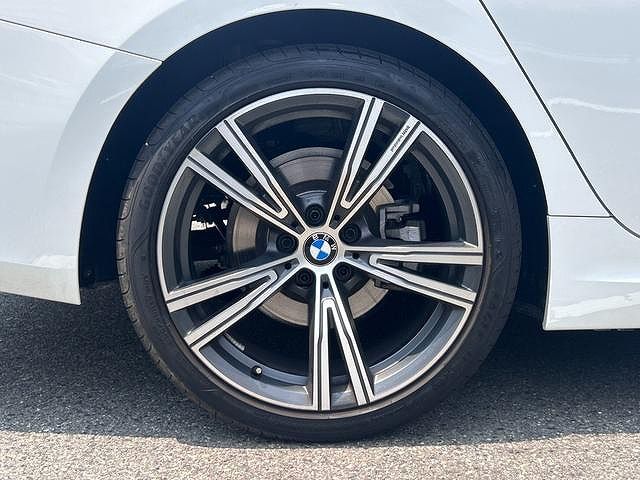 320d xDrive Berline RHD