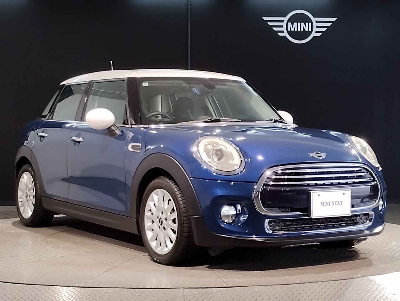 F55 COOPER