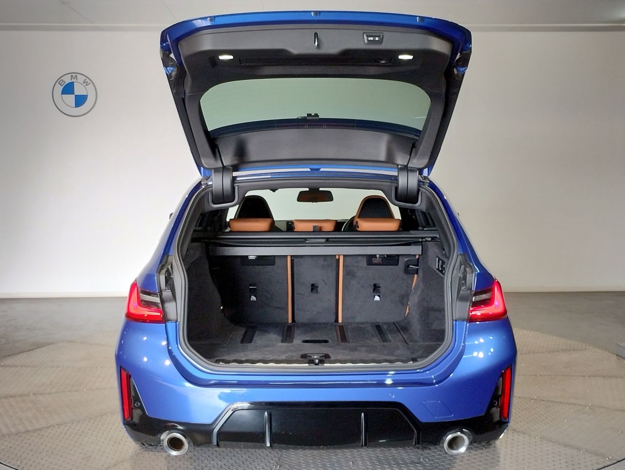 G21 320i Touring LCI RHD