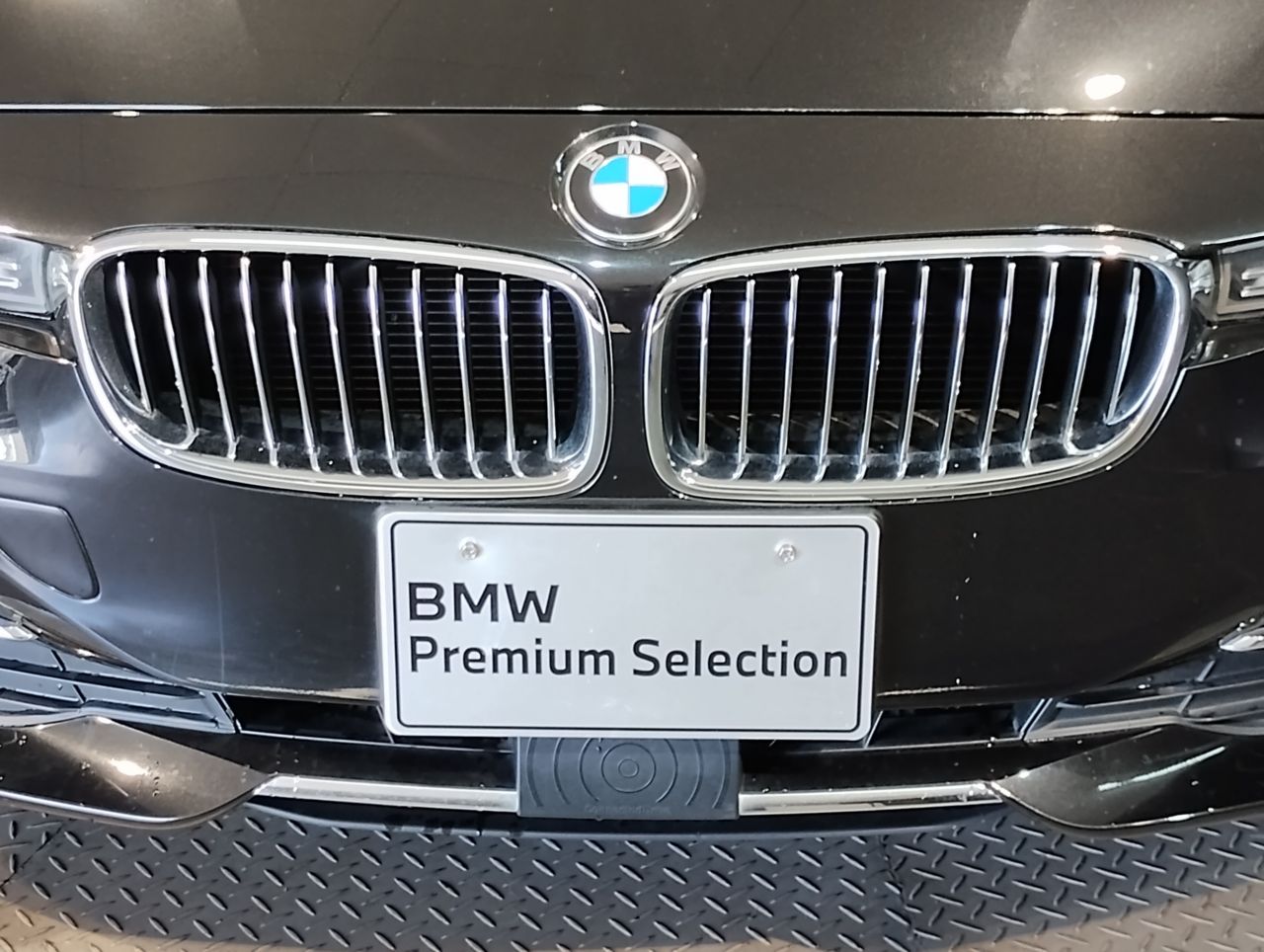 320D BLUEPERFORMANCE SEDAN RHD