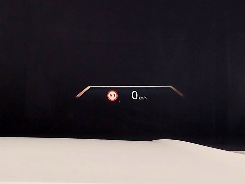 320d xDrive Berline RHD