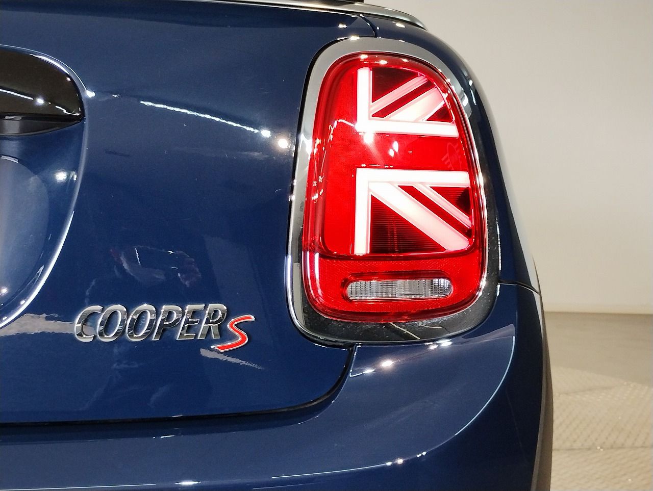 F57 MINI Cooper S Convertible LCI