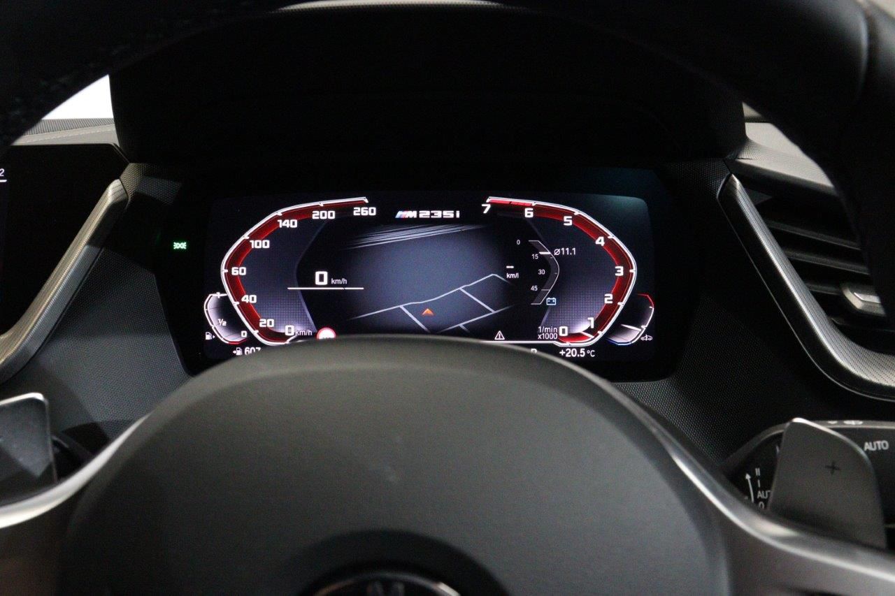 F4* **35i xDrive **** ***** B48 2.0i