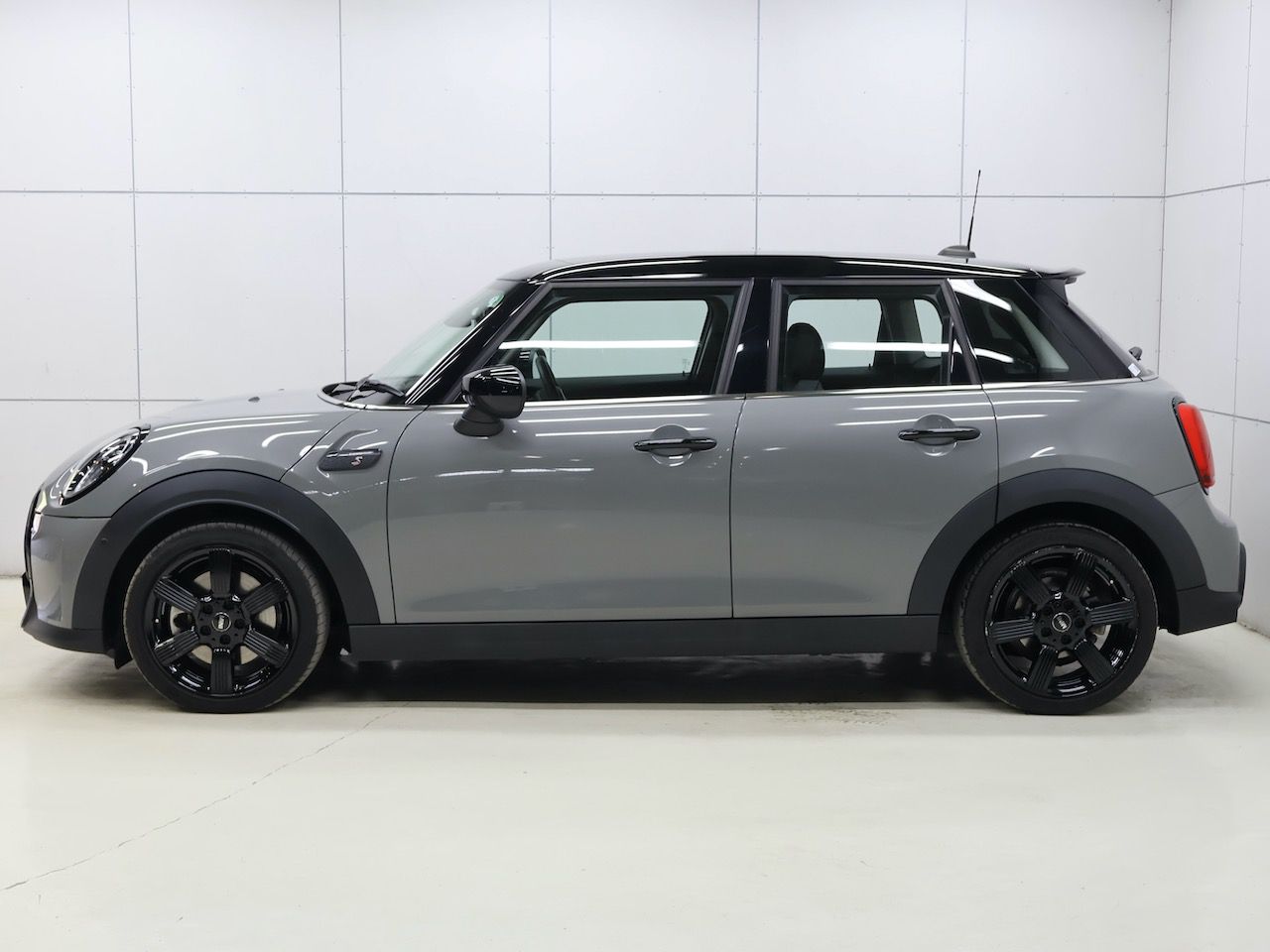 MINI COOPER S DCT 5 DOOR