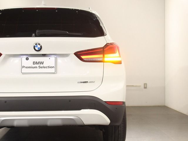 X1 sDrive18i RHD