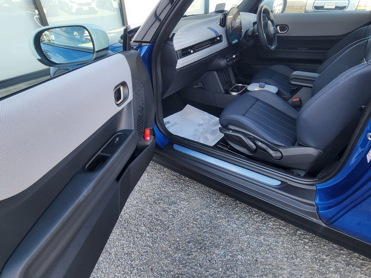 F66 MINI Cooper C 3Dr