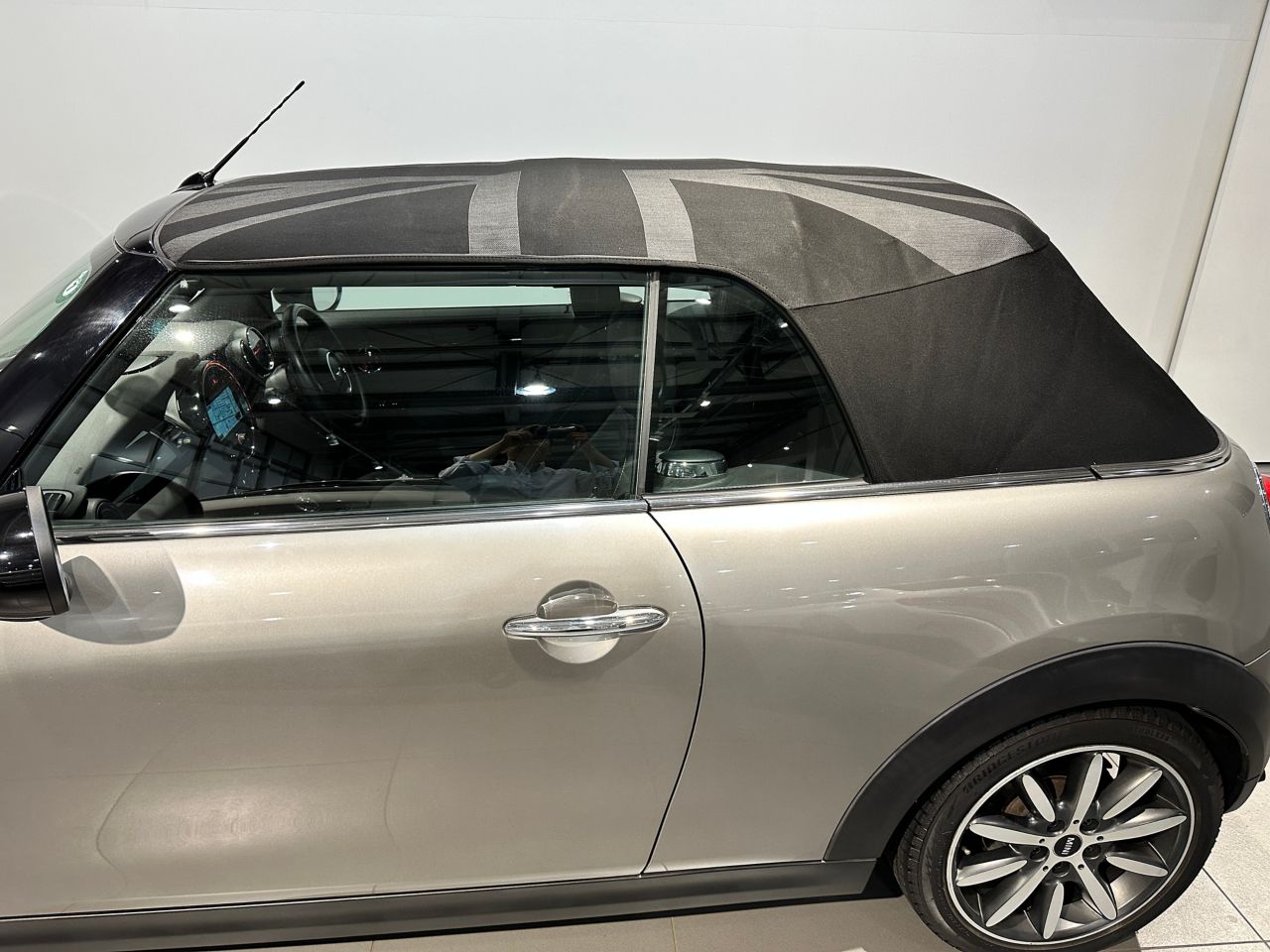MINI CONVERTIBLE COOPER