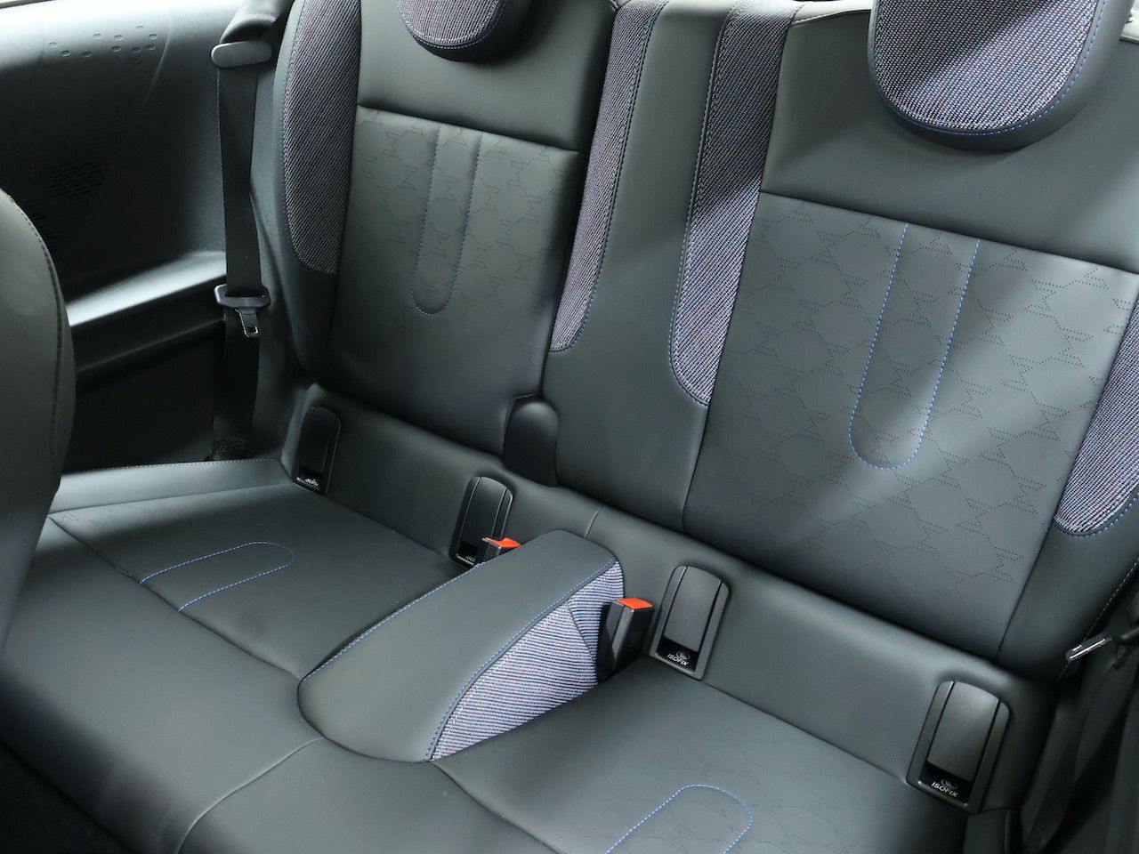 F66 MINI Cooper C 3Dr