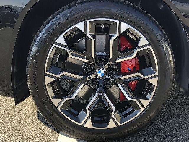 X3 M50 US