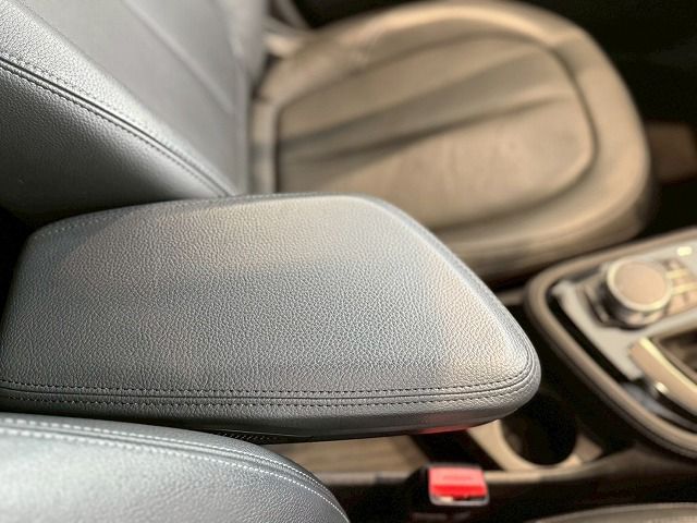 218D ACTIVE TOURER RHD