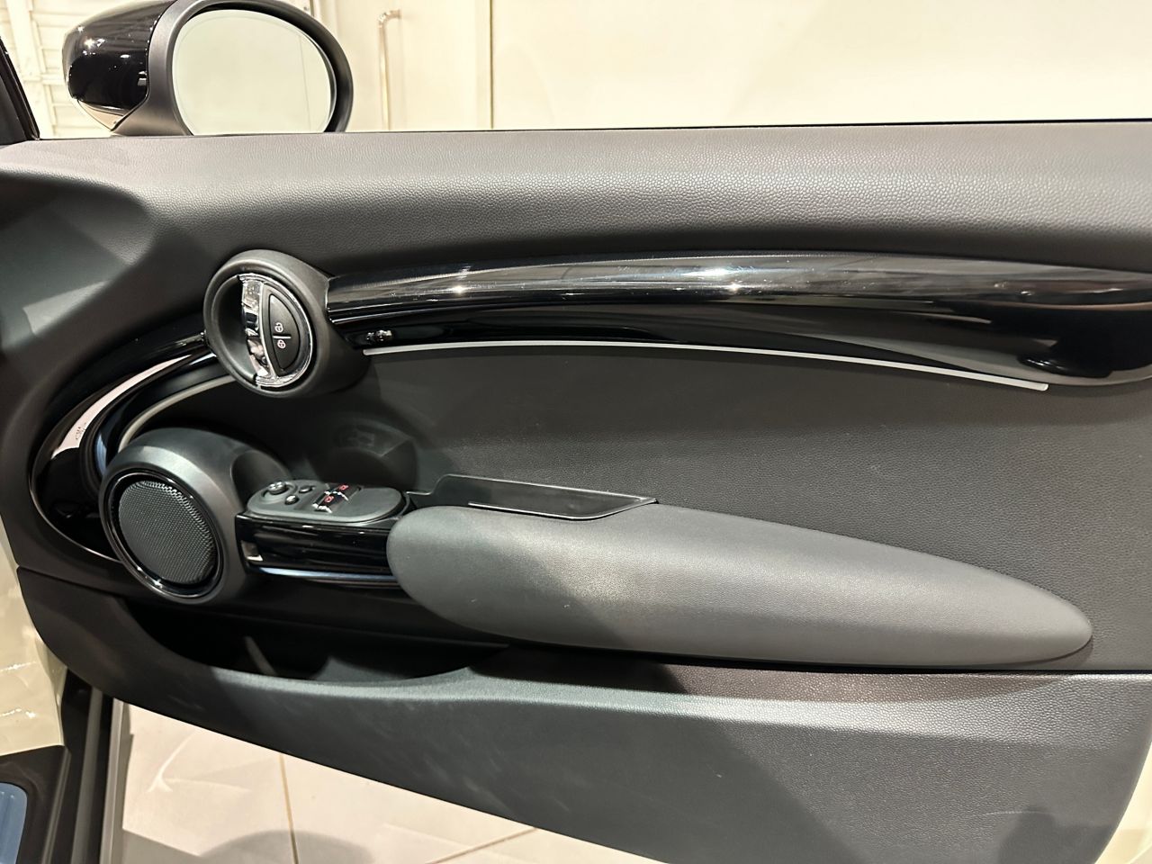 218I ACTIVE TOURER RHD