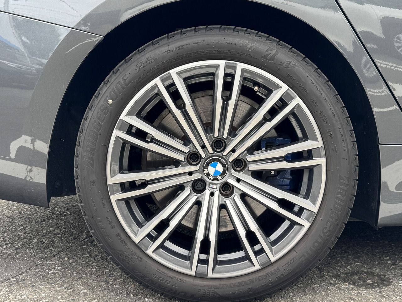 G20 330e Saloon RHD MX