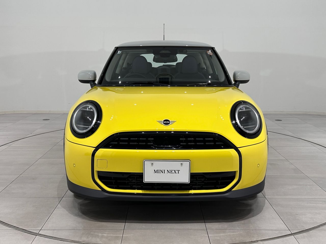 F66 MINI Cooper C 3Dr