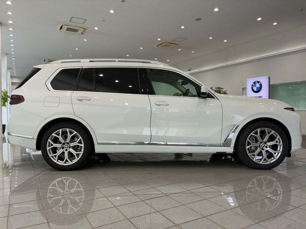 X7 xDrive40d RHD US