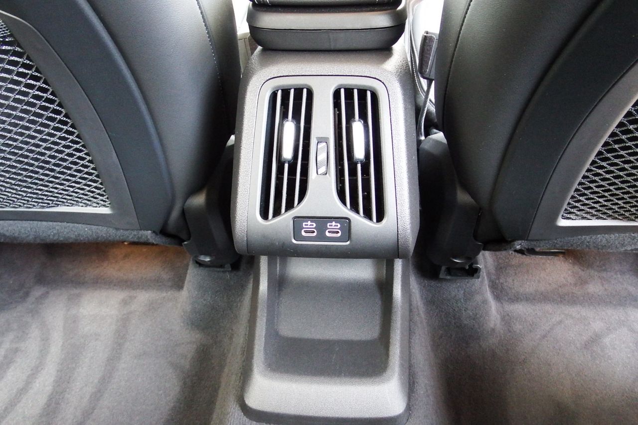 U06 218d Active Tourer B47 2.0d