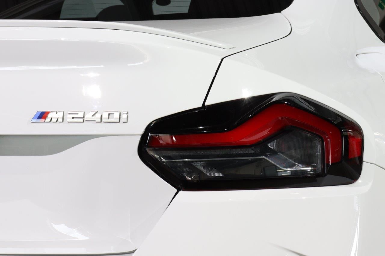M240i xDrive Coupé RHD