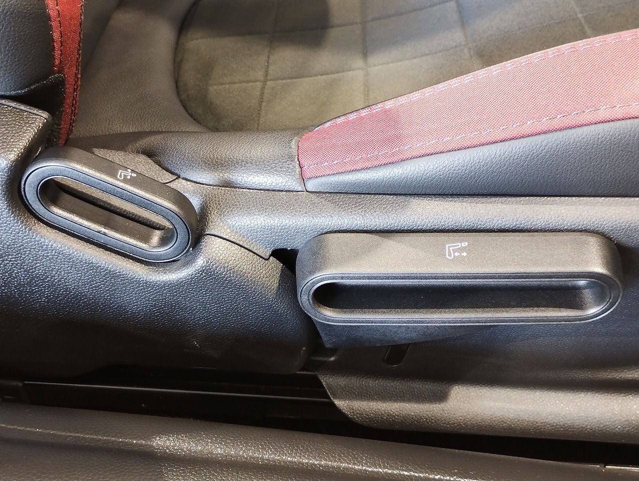 F57 MINI John Cooper Works Convertible LCI