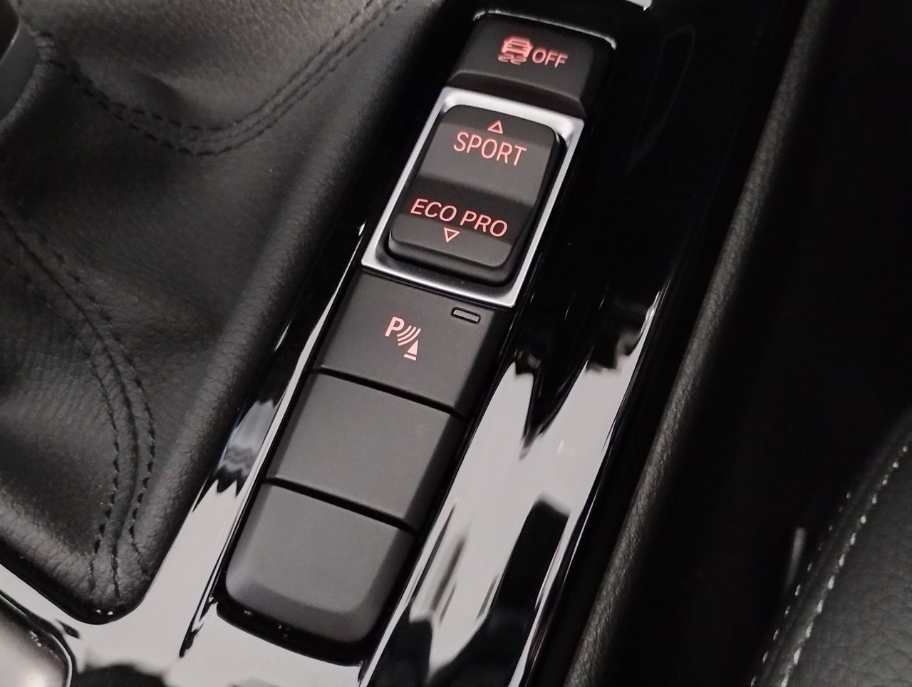 F39 X2 sDrive18i B38 1.5i SAC