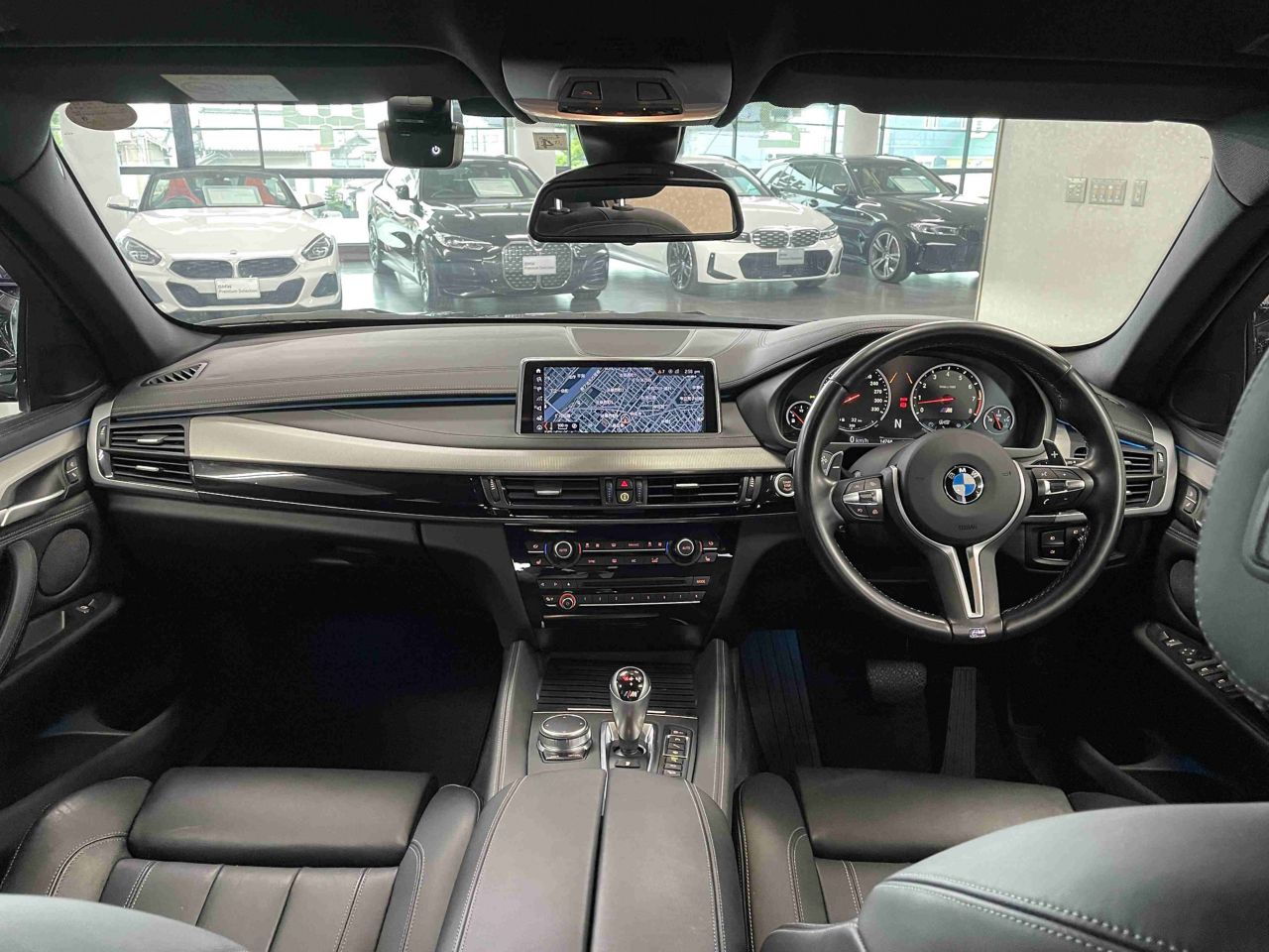 X6M RHD