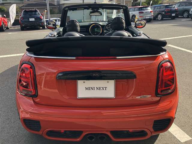 F57 MINI John Cooper Works Convertible LCI