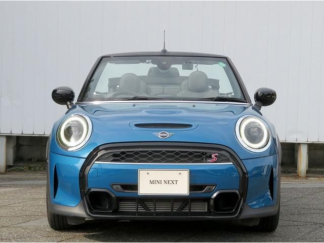 MINI Cooper S Convertible RHD