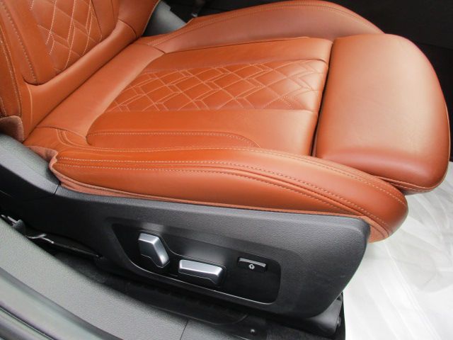 G21 320d xDrive Touring RHD