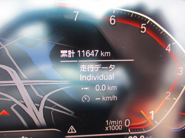 G29 z4 sDrive20i RHD