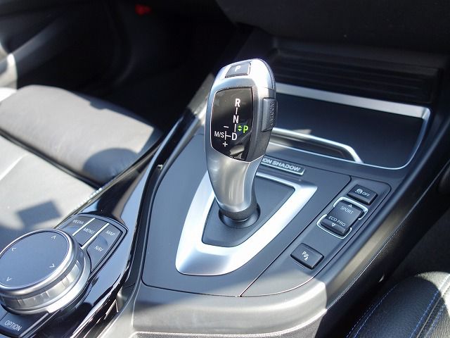 118 5DOOR RHD