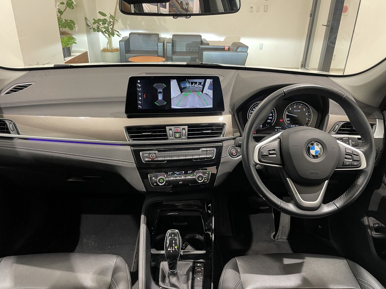 X1 sDrive18i RHD