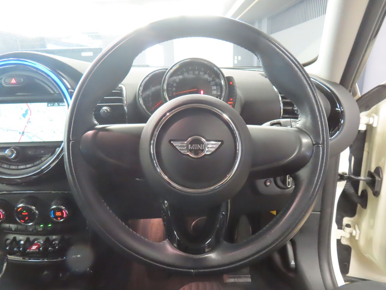 MINI CLUBMAN COOPER D