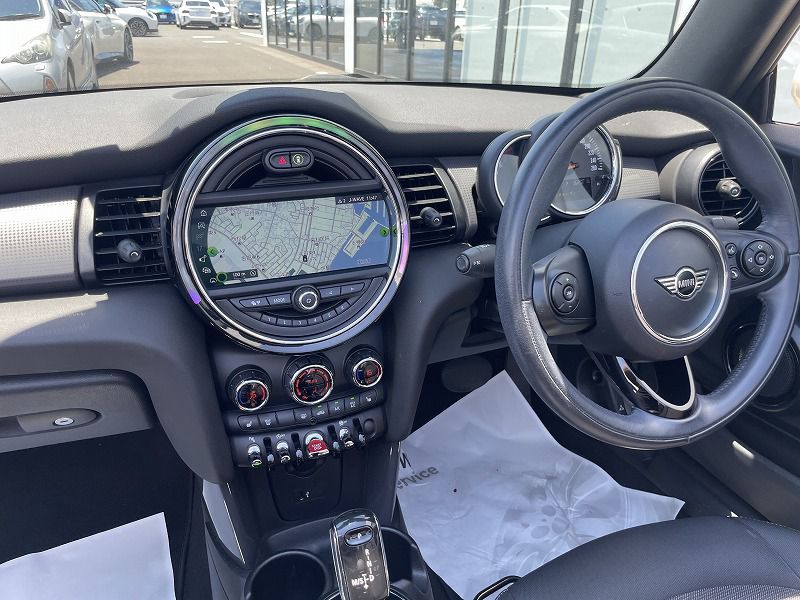 F57 MINI Cooper Convertible LCI