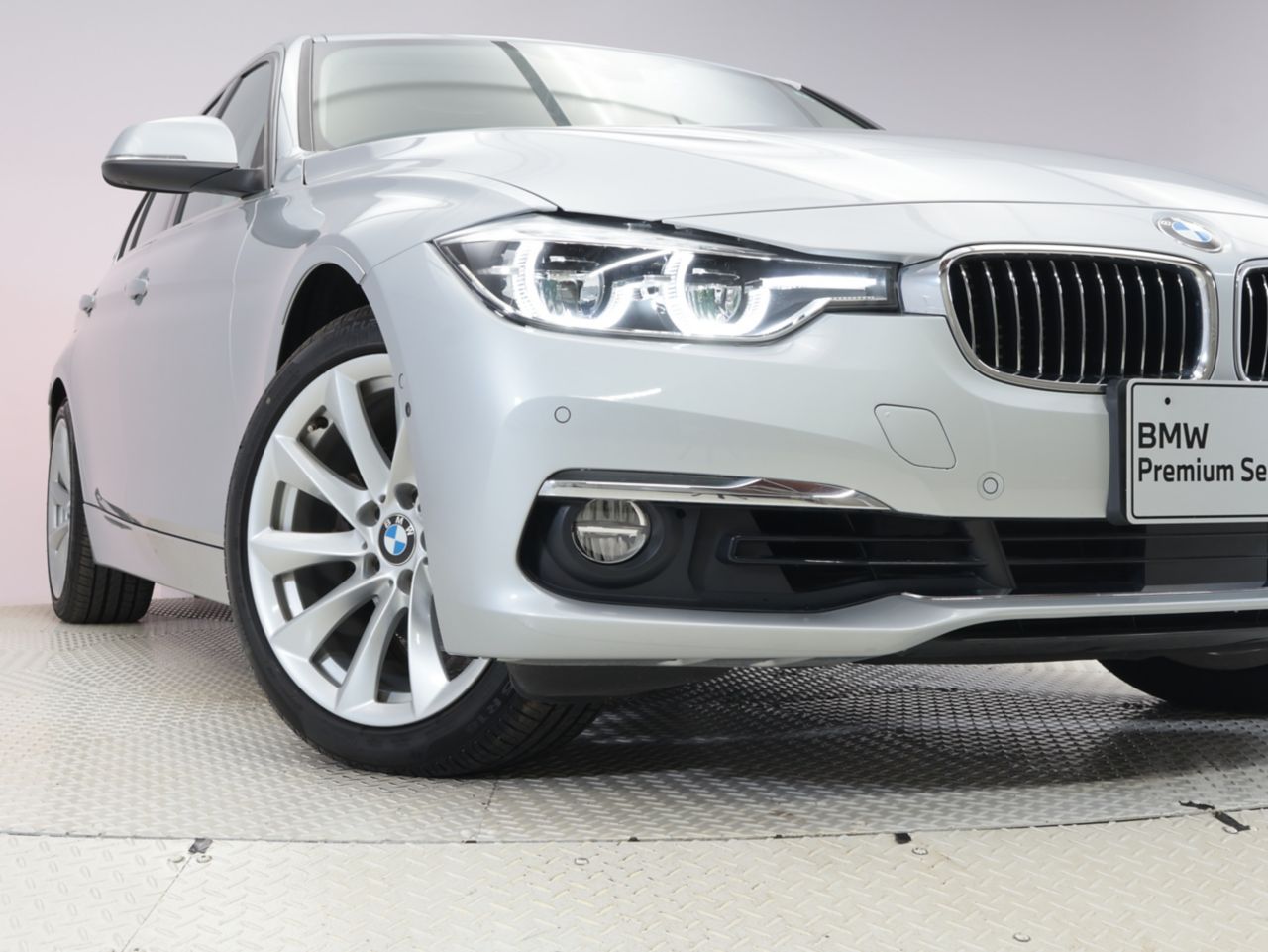 330E IPERFORMANCE SEDAN RHD