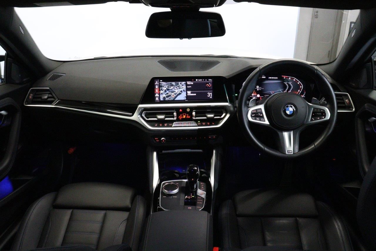 M240i xDrive Coupé RHD